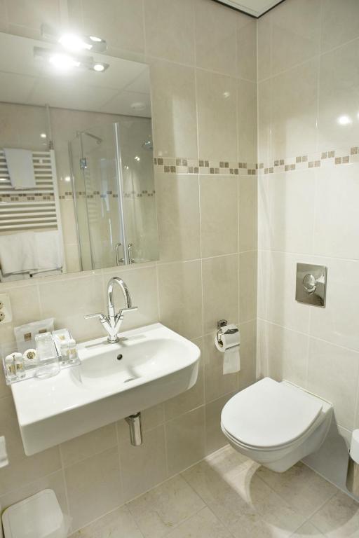 Hotel Jo Van Den Bosch دين بوس الغرفة الصورة