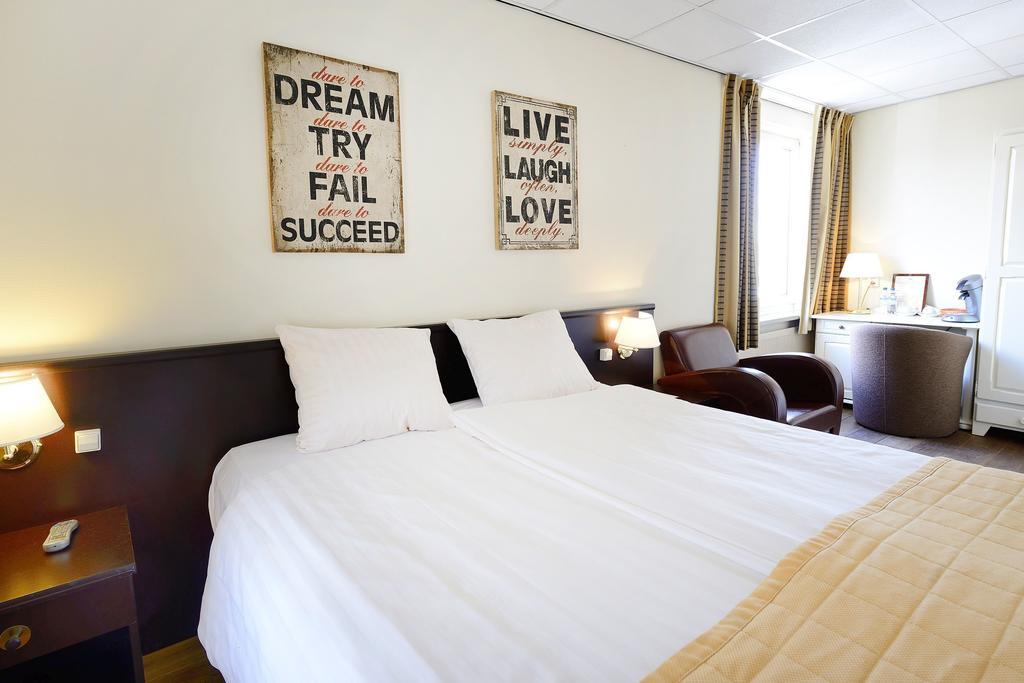Hotel Jo Van Den Bosch دين بوس الغرفة الصورة